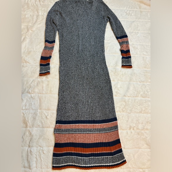 HM Midi Knit Dress - Picture 2 of 4
